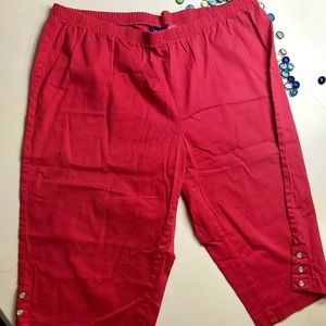 3x pink knee length pants